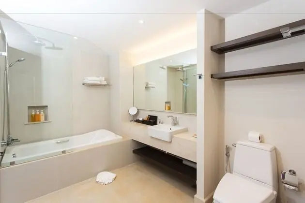 Deluxe Suite Room