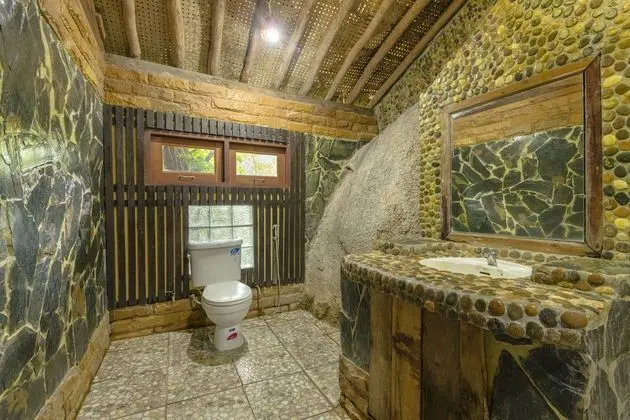 Bungalow on the Rocks