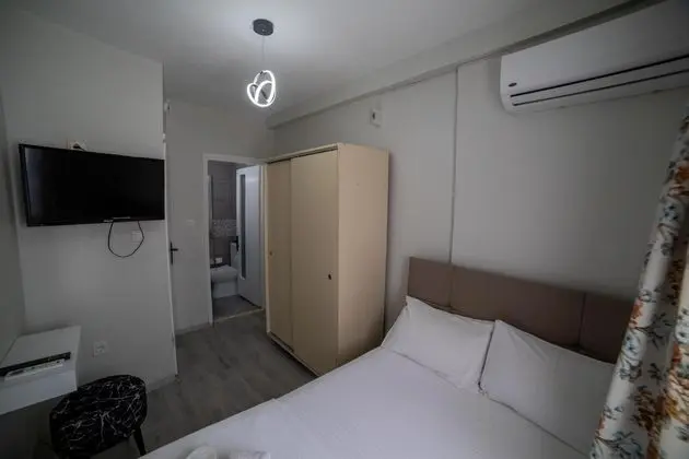 Standart Oda,Kara Manzaralı