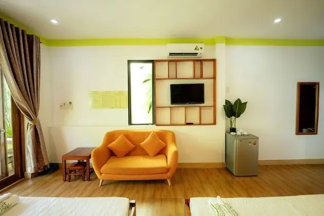 Deluxe Dört Kişilik Oda, Bahçe Manzaralı