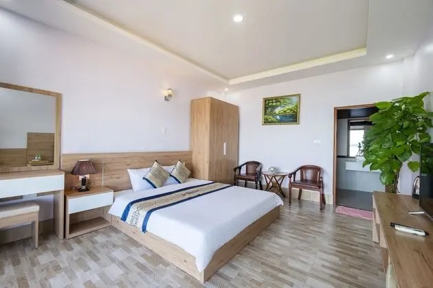 Bungalov, Havuz Manzaralı