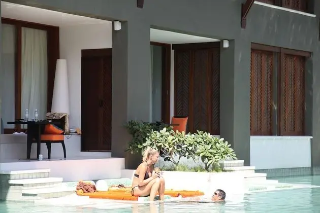 Deluxe Oda, Havuz Kullanımı