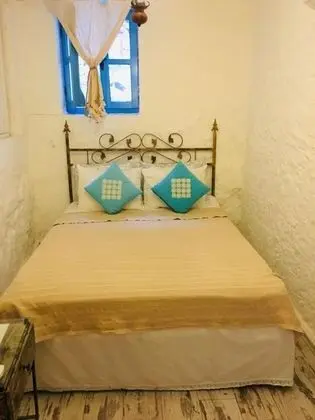 Çift Kişilik, Bahçe Manzaralı