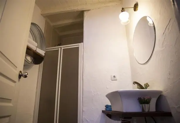 Çift Kişilik, Bahçe Manzaralı