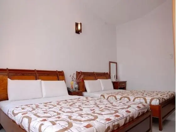 Üç Kişilik Oda