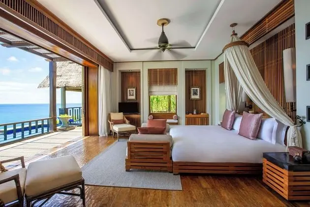 Peninsula Ocean View Pool Villa
