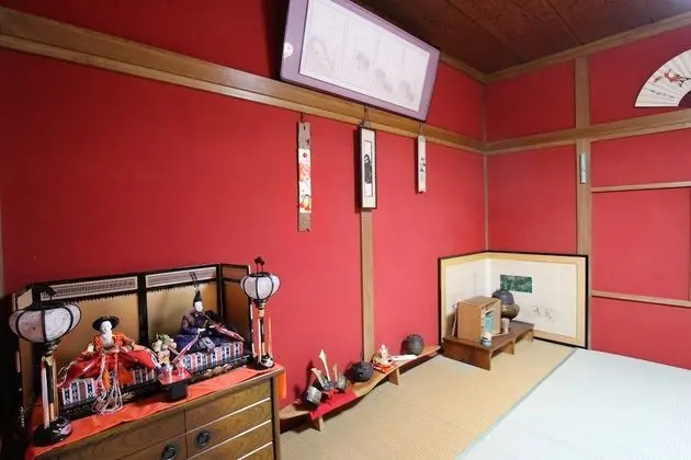 Ev (Private Vacation)