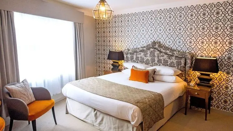 Executive Tek Büyük veya İki Ayrı Yataklı Oda