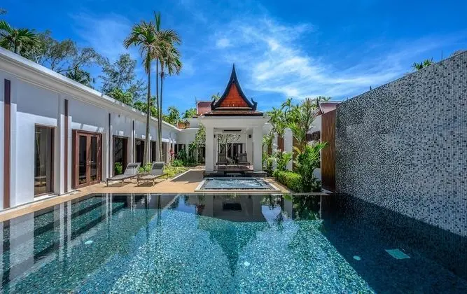 Villa, 2 Yatak Odası, Kişiye Özel Havuzlu, Denize Sıfır