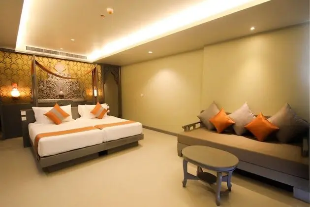 Grand Deluxe Room with Sea View