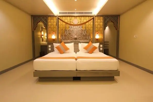 Grand Deluxe Room with Sea View
