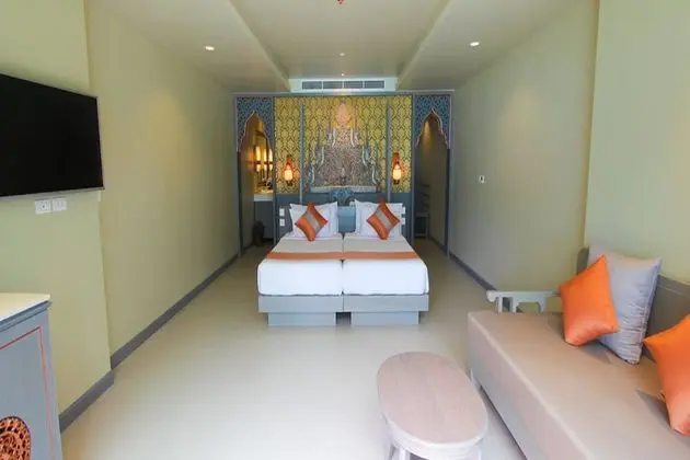 Grand Deluxe Room with Sea View