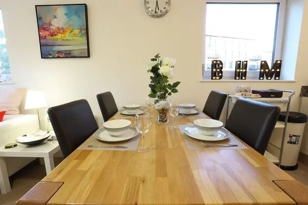 Premier Apart Daire, Bahçe Manzaralı