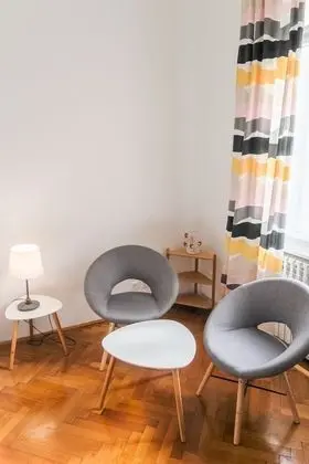Tek Büyük veya İki Ayrı Yataklı Oda, Şehir Manzaralı