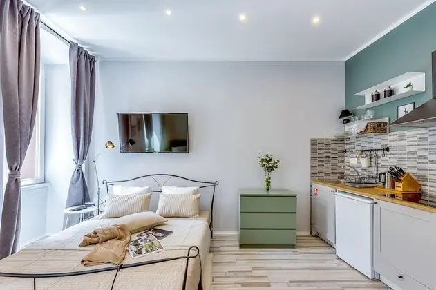 City Stüdyo, 1 Büyük (Queen) Boy Yatak (1)