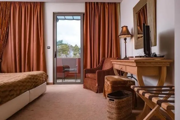 Family Dört Kişilik Oda, Park Manzaralı