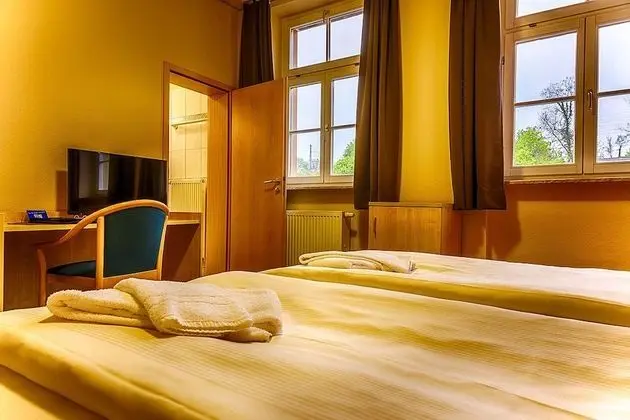 Comfort Tek Büyük Yataklı Oda