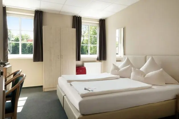 Comfort Tek Büyük Yataklı Oda