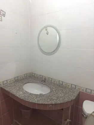 Basic Oda, 1 Büyük (Queen) Boy Yatak, Bahçe Manzaralı