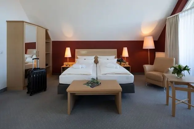 Junior Süit, Şehir Manzaralı