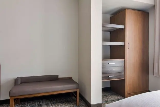 Süit, 2 Büyük (Queen) Boy Yatak, Sigara İçilmez