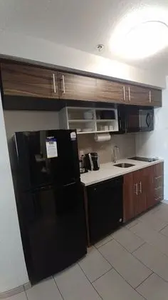 Standard Oda, 1 En Büyük (King) Boy Yatak, Sigara İçilmez (Efficiency)
