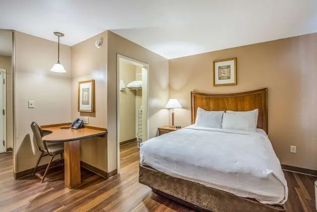 Süit, 1 Büyük (Queen) Boy Yatak, Sigara İçilmez