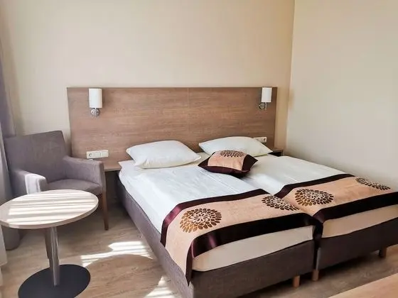 Comfort Tek Büyük Yataklı Oda