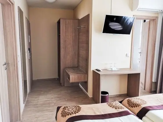 Comfort Tek Büyük Yataklı Oda