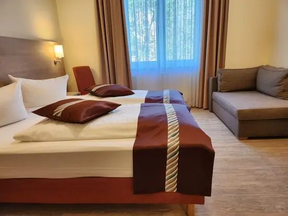 Comfort Tek Büyük Yataklı Oda