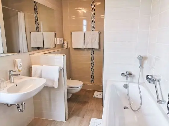 Comfort Tek Büyük Yataklı Oda