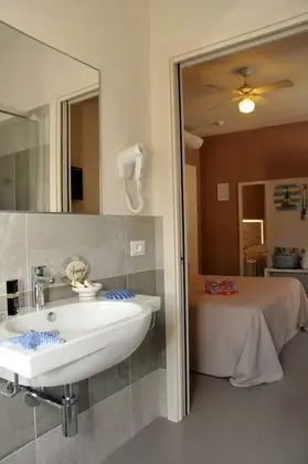 Deluxe Tek Büyük veya İki Ayrı Yataklı Oda, Balkon