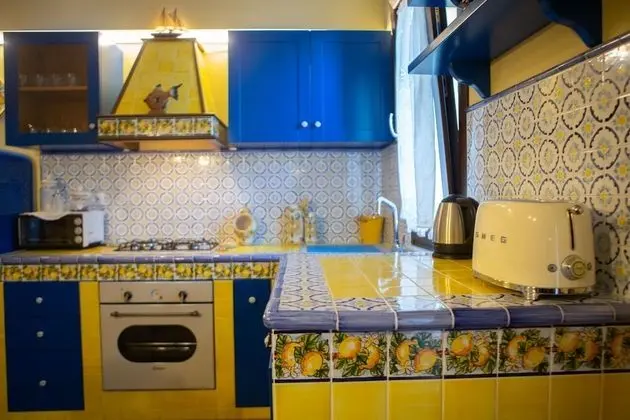 Family Sıra Ev, Birden Çok Yatak (Maiolica)