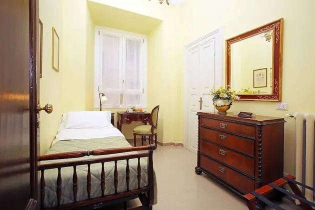 Single Room with External Bathroom