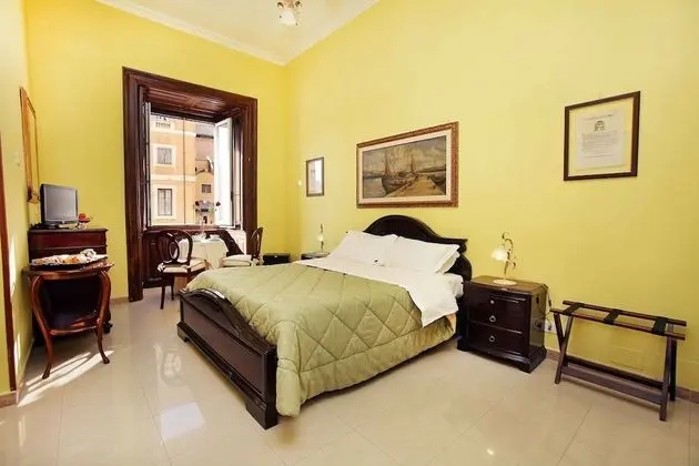 Tek Büyük Yataklı Oda, Banyolu/Duşlu