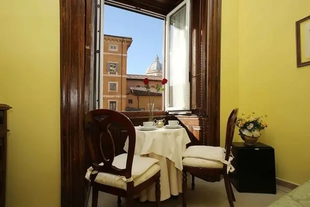 Tek Büyük Yataklı Oda, Banyolu/Duşlu