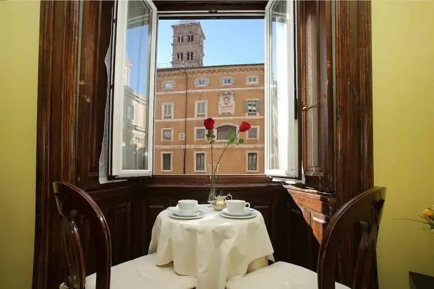 Tek Büyük Yataklı Oda, Banyolu/Duşlu