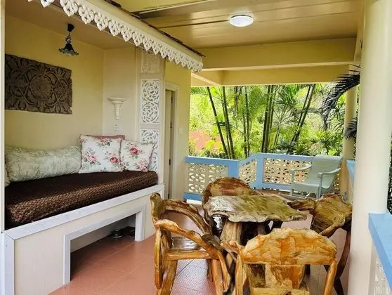 Heaven in the Garden (Lower Floor)