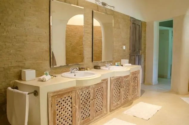 Luxury Süit, Havuz Manzaralı