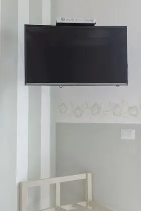 Business Tek Büyük Yataklı Oda, 1 Yatak Odası, Balkon, Avlu Manzaralı