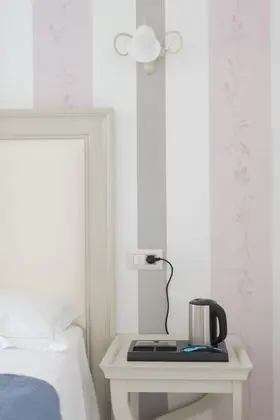 Business Tek Büyük Yataklı Oda, 1 Yatak Odası, Balkon, Avlu Manzaralı