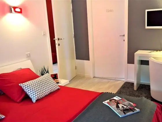 Deluxe Tek Büyük Yataklı Oda