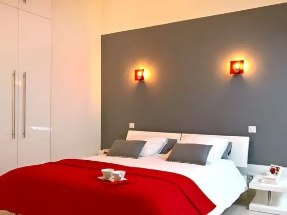 Deluxe Tek Büyük Yataklı Oda