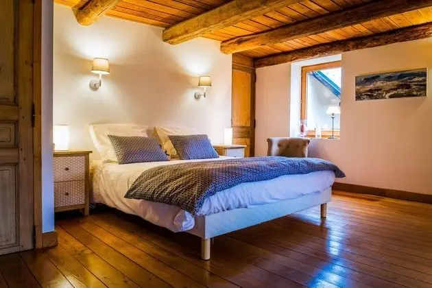 Kır Evi, Birden Çok Yatak, Sigara İçilmez
