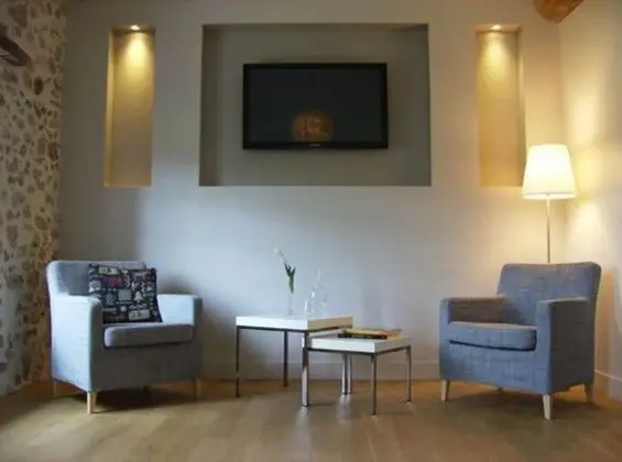 Superior Tek Büyük Yataklı Oda (Behia)