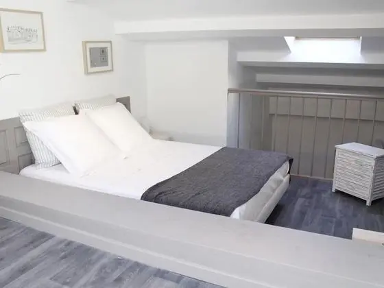 Apart Daire, Banyolu/Duşlu (Maison Bacou cité 1)
