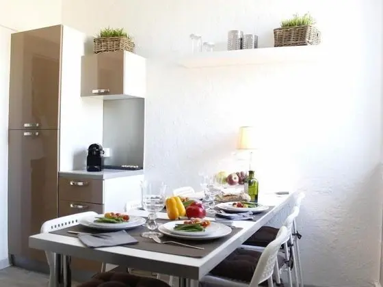 Apart Daire, Banyolu/Duşlu (Maison Bacou cité 2)