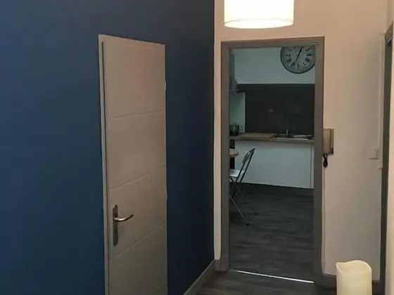 Apart Daire, Banyolu/Duşlu (Maison Bacou cité 4)