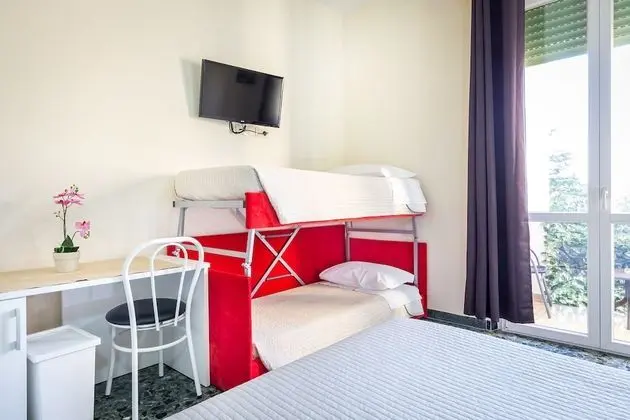 Family Dört Kişilik Oda