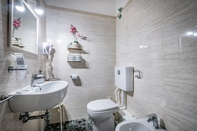 Family Dört Kişilik Oda